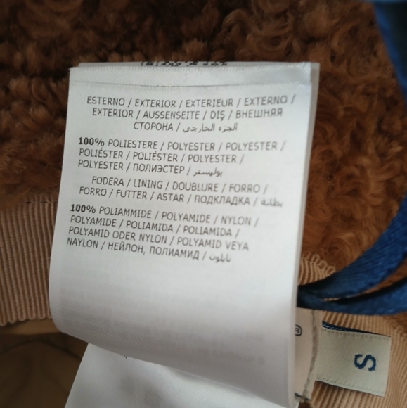 Moncler faux shearjng camel color hat with logo and neck ties - Picture 4 of 9